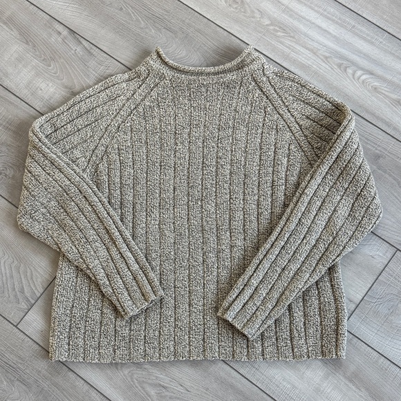 VTG- Carolyn Taylor Women's Ribbed Knit Sweater - Tan - Picture 5 of 9